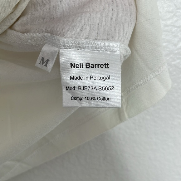 Neil Barrett Skull White Embroidered V Neck T Shirt Size Medium - Picture 6 of 7